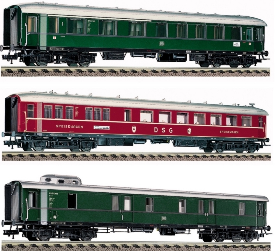 3 Piece Set "Riviera Express"<br /><a href='images/pictures/Roco/64069.jpg' target='_blank'>Full size image</a>